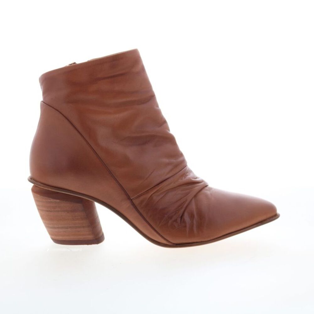 Miz Mooz Womens Jeanie Brown Boots (NWT)